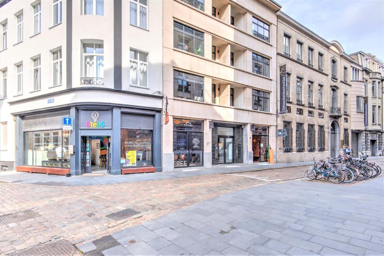 The Meir Lodge. Apartments In Heart Of 안트베르펜 외부 사진