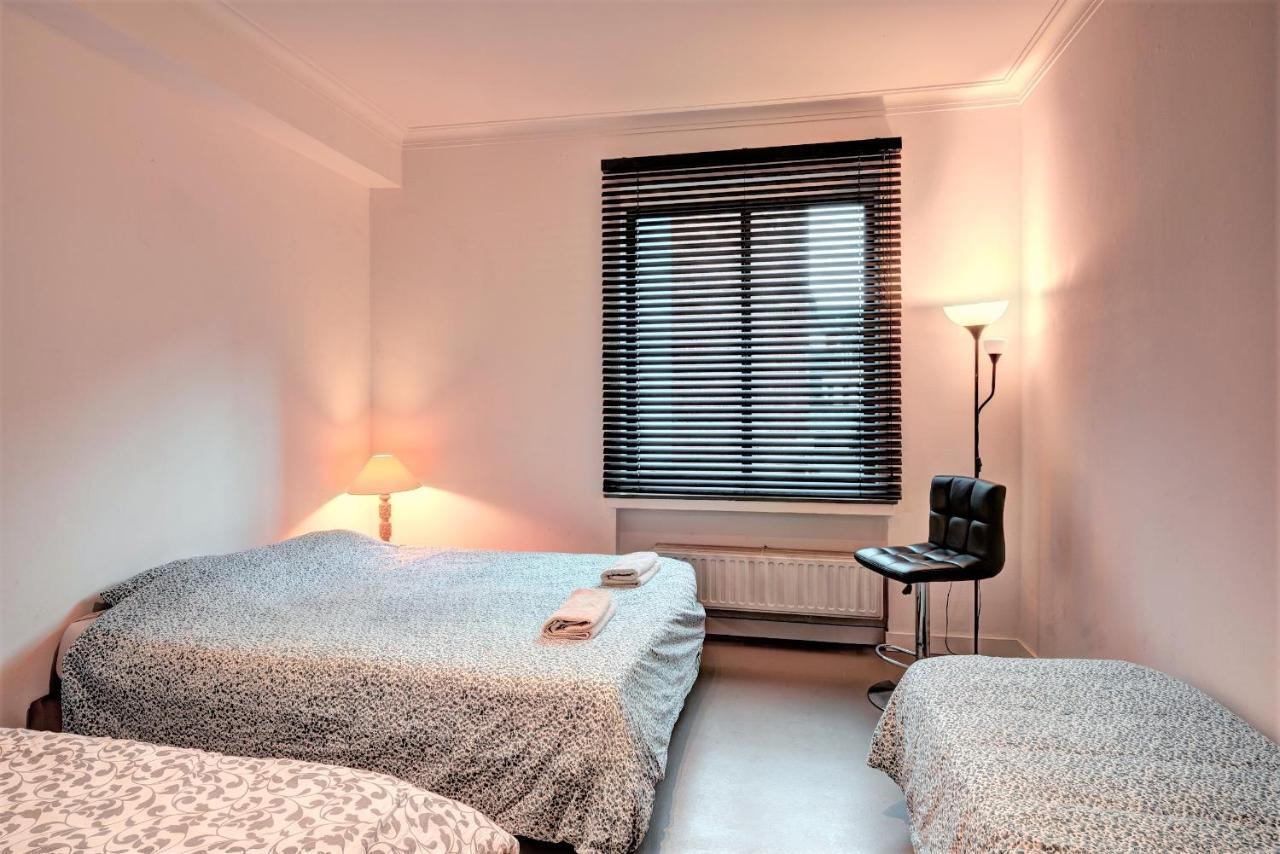 The Meir Lodge. Apartments In Heart Of 안트베르펜 외부 사진